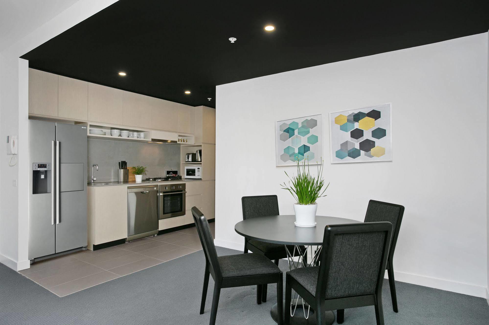 Aparthotel Serviced Clayton